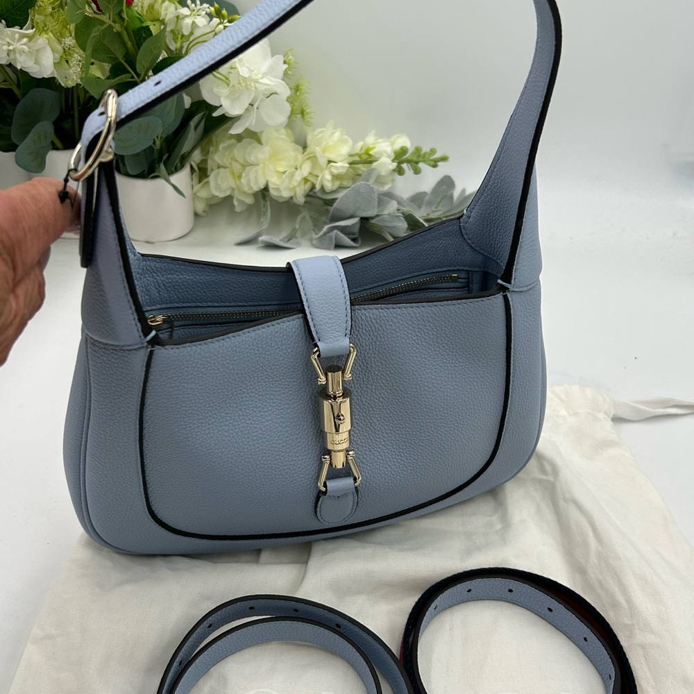 Women's Gucci, Jackie, 1961 hobo bag medium size light blue grain calf skin NWT - Picture 3 of 16